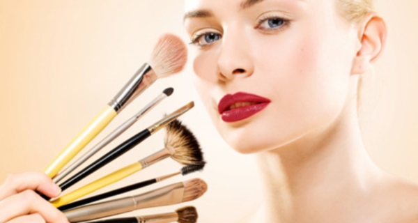 Conservar el maquillaje en verano