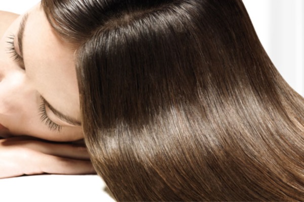 Se lleva el cabello muy liso