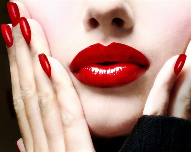 Maquillaje de labios gloss o mate, elige sabiamente